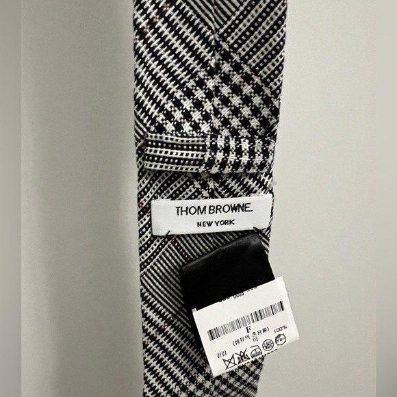 Thom Browne tie - Picture 2 of 5